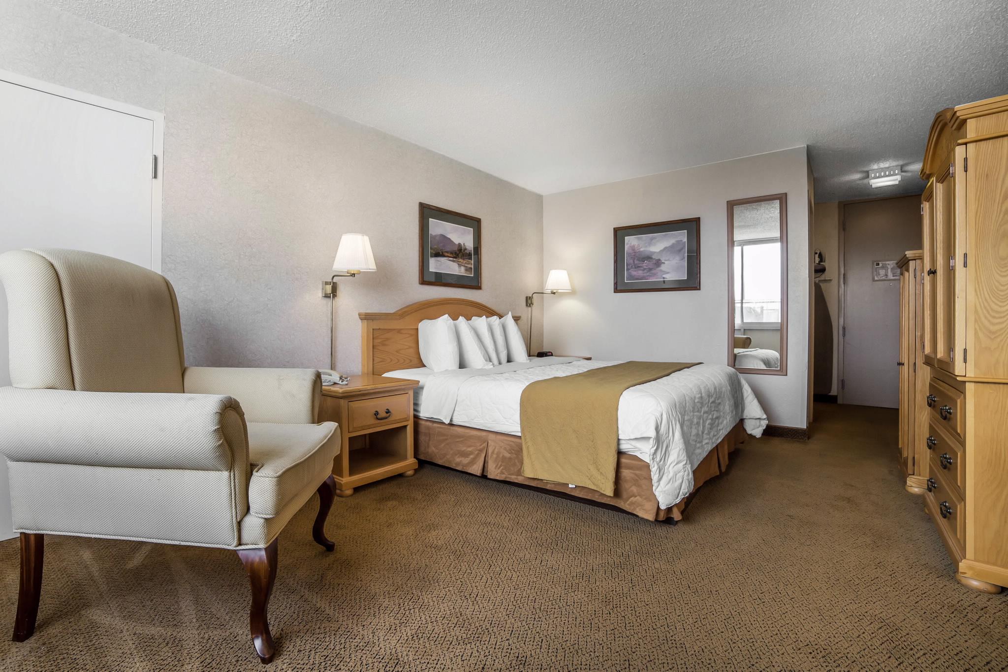 רולינס Econo Lodge מראה חיצוני תמונה